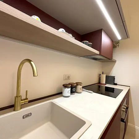 Viale 1880 - Reception *