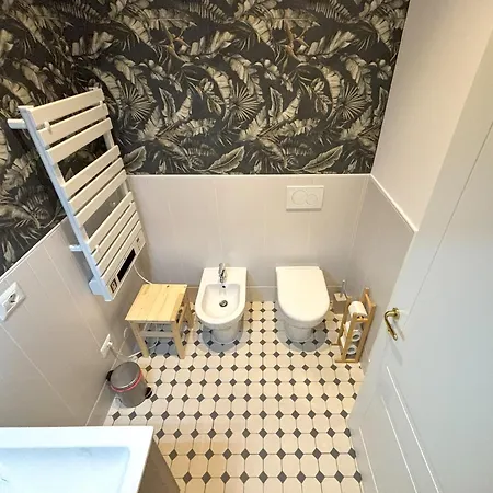 Apartamento Viale 1880 - Reception Trieste